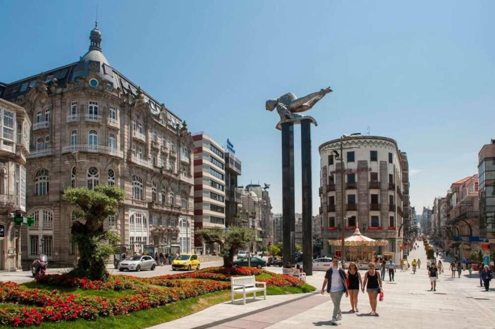 Vivienda Proxima A La Puerta Del Sol Vigo Apartment Bagian luar foto